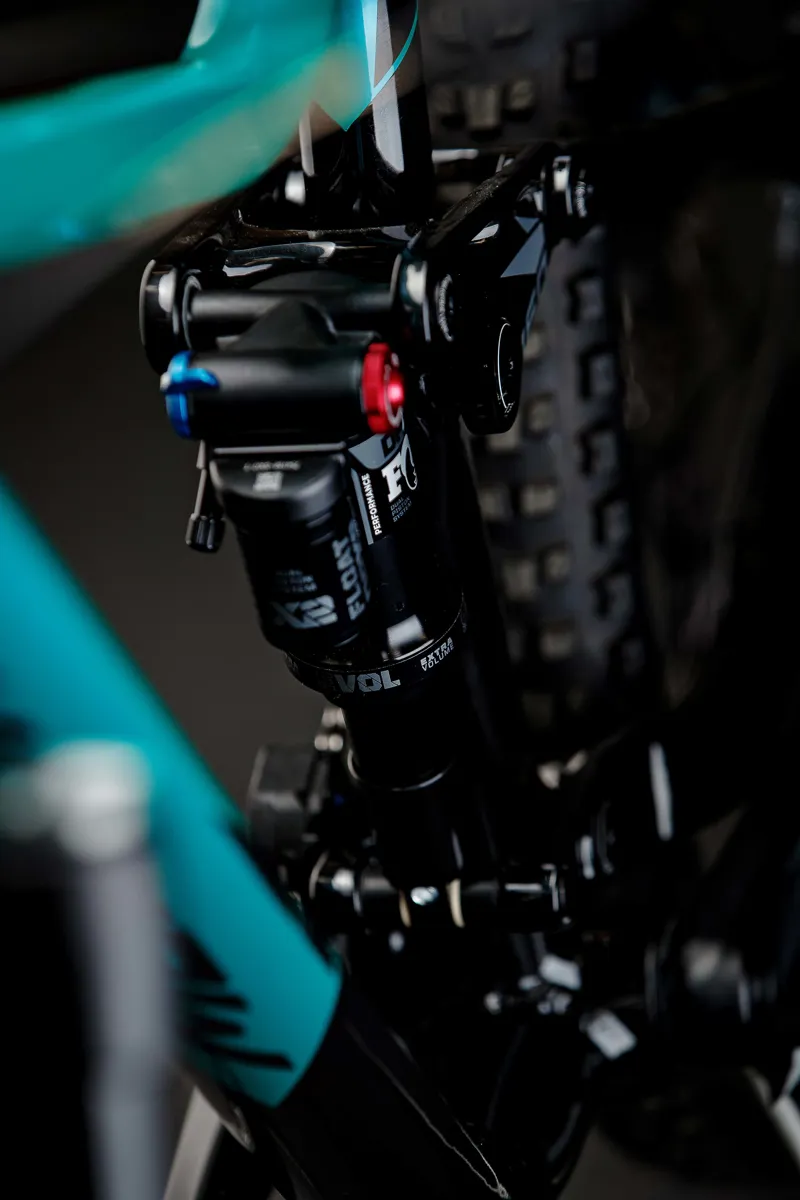 Merida eOne-Sixty 700 2021 Electric Full Sus Mountain Bike - Blue-6